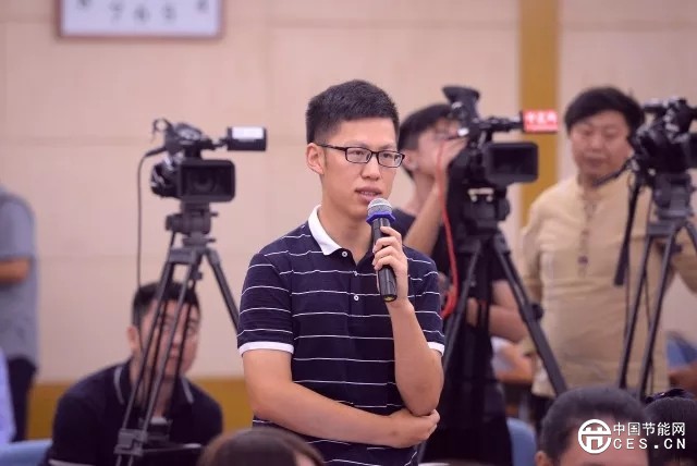 国家发展改革委举行专题华体会(中国)发布会 介绍创新和完善促进绿色发展价格机制有关情况